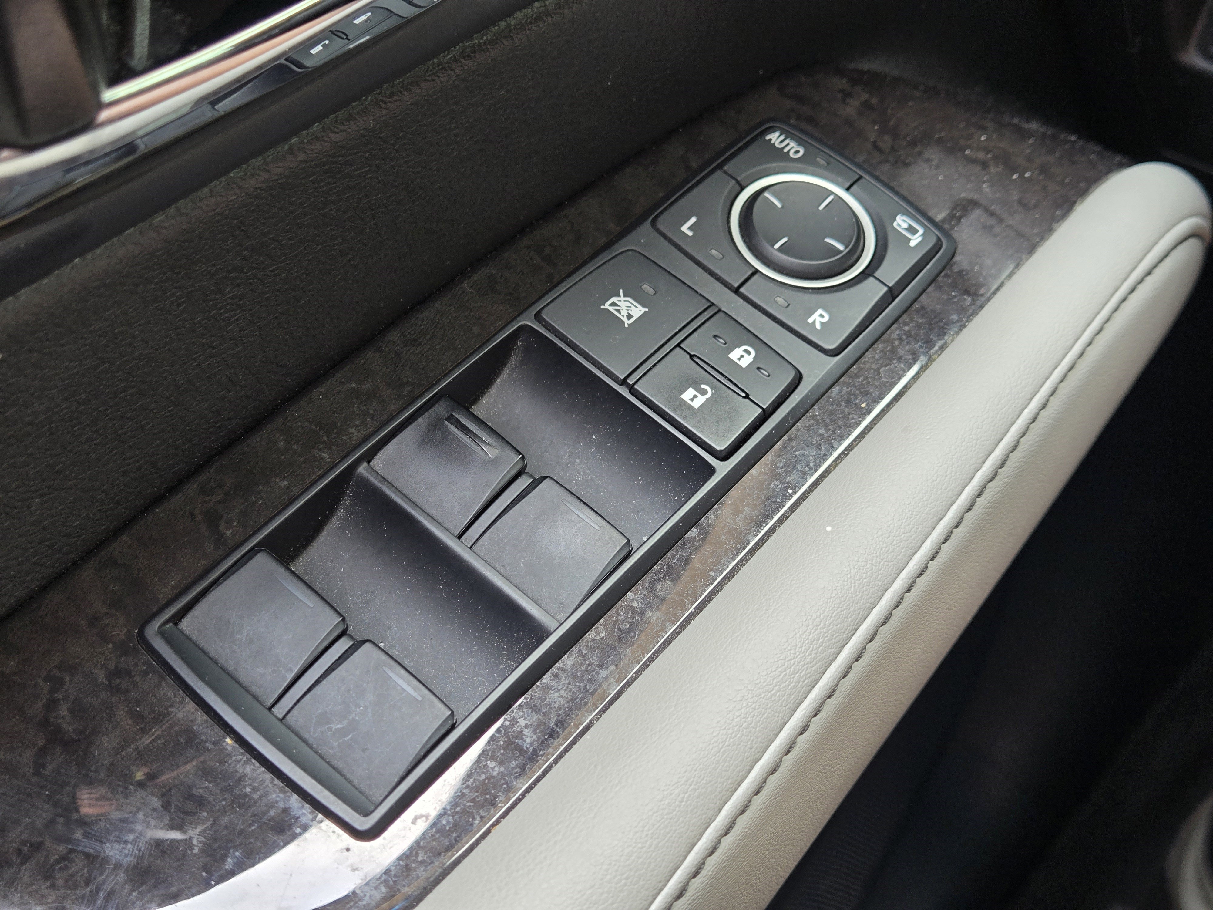 Used 2013 Lexus RX 350 FWD w/ Navigation Pkg image 14