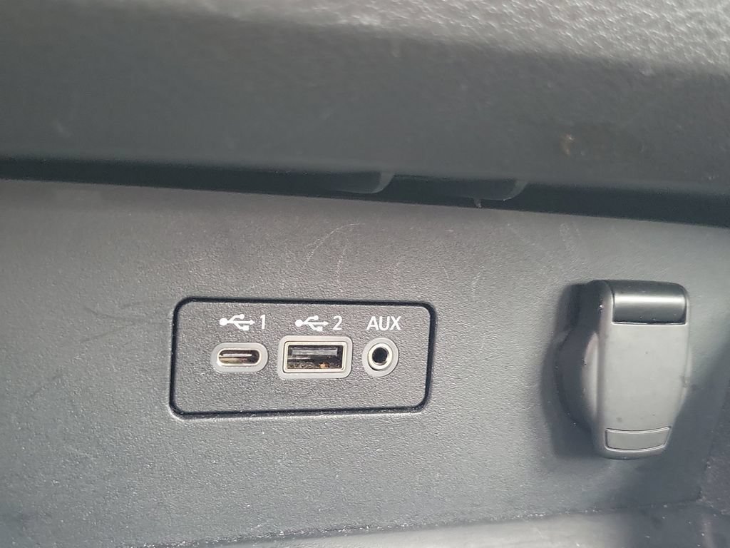 Used 2025 Nissan Altima 2.5 SV FWD image 28