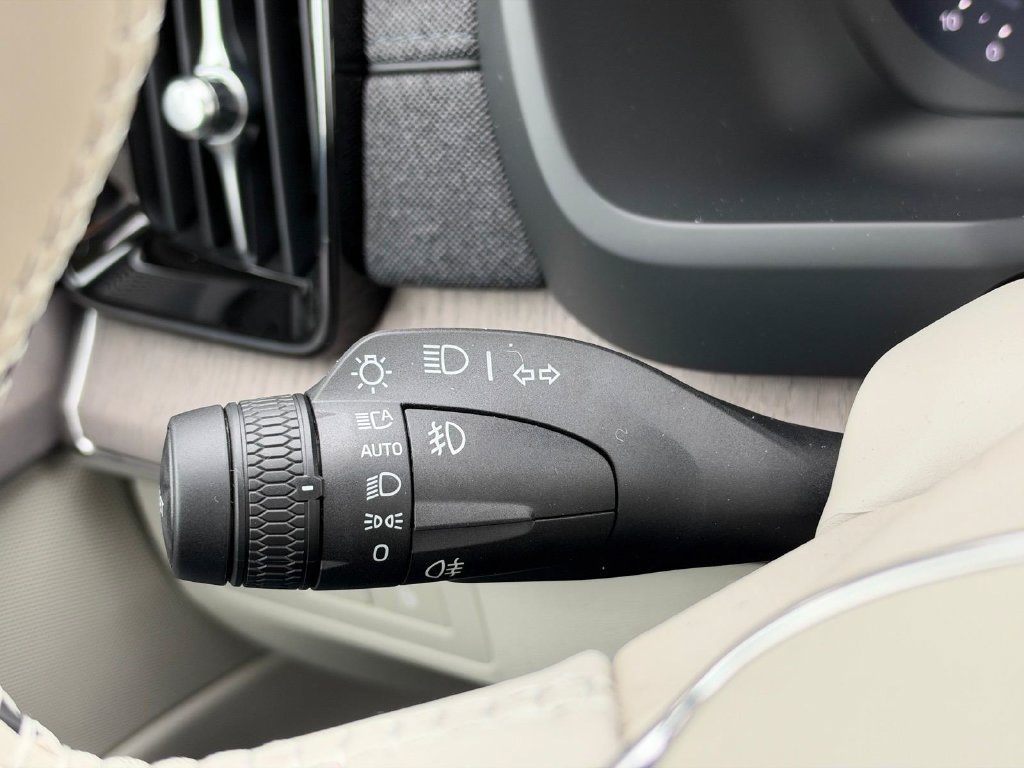 New 2027 Volvo XC90 T8 Ultra AWD/4WD image 20