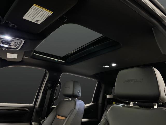 Used 2023 GMC Sierra 1500 AT4 w/ Technology Package image 7