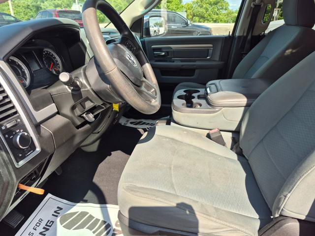 Used 2019 RAM 1500 Classic SLT RWD image 11