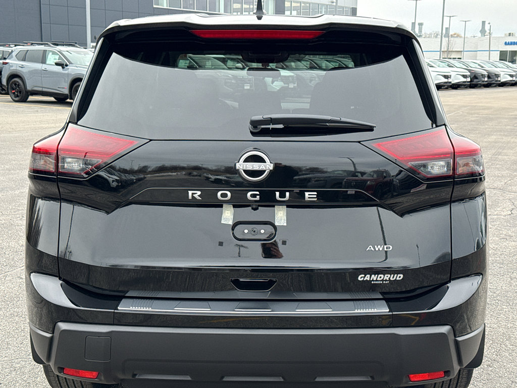 New 2026 Nissan Rogue SV image 7