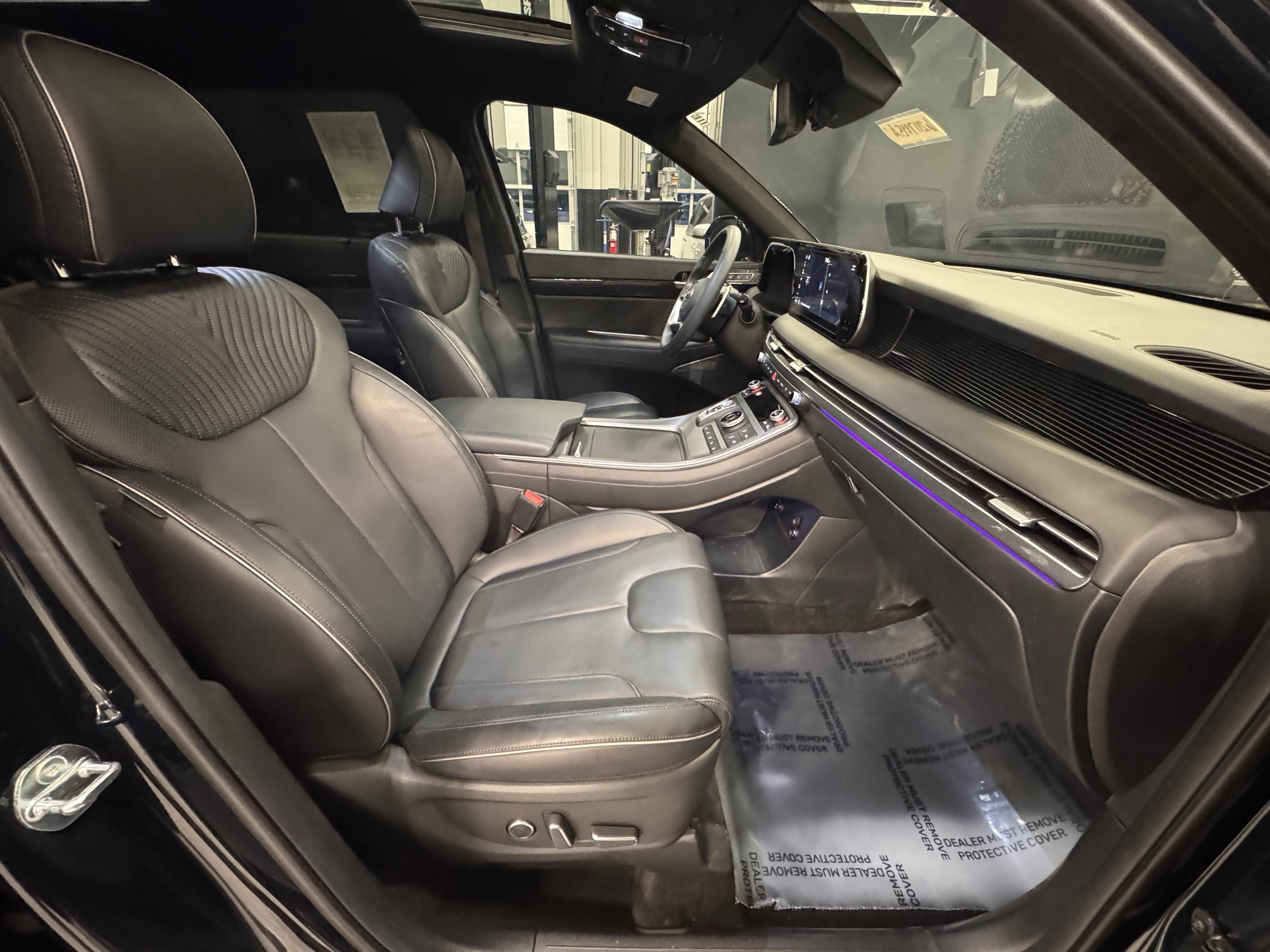 Used 2025 Hyundai Palisade Calligraphy image 28