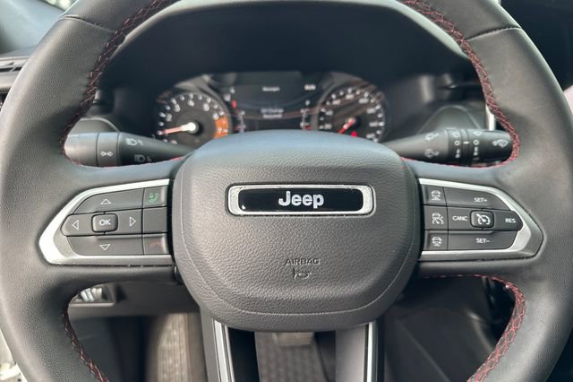 Used 2024 Jeep Compass Trailhawk image 25