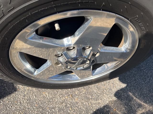 Used 2013 GMC Sierra 2500 SLE w/ SLE Preferred Package image 16