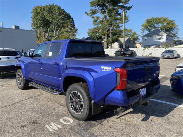 New 2025 Toyota Tacoma TRD Sport image 3