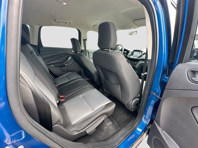 Used 2019 Ford Escape SE image 25