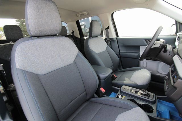 New 2025 Ford Maverick XLT w/ Equipment Group 302A image 31