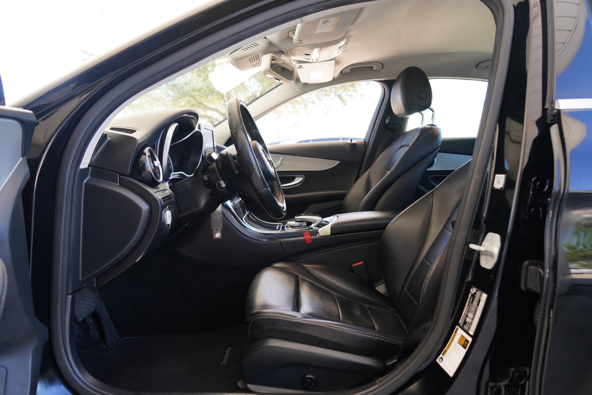 Used 2016 Mercedes-Benz C 300 Sedan image 10