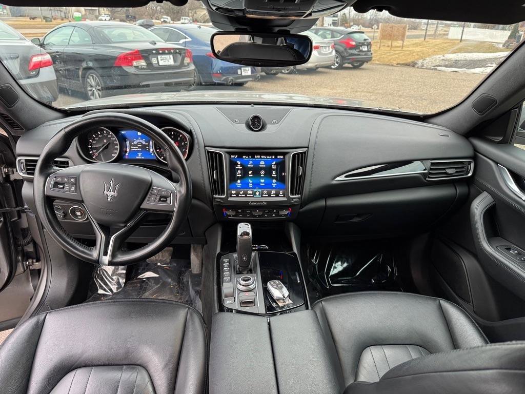 Used 2019 Maserati Levante image 36