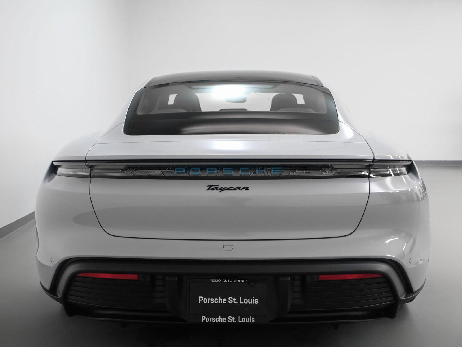 New 2025 Porsche Taycan image 11