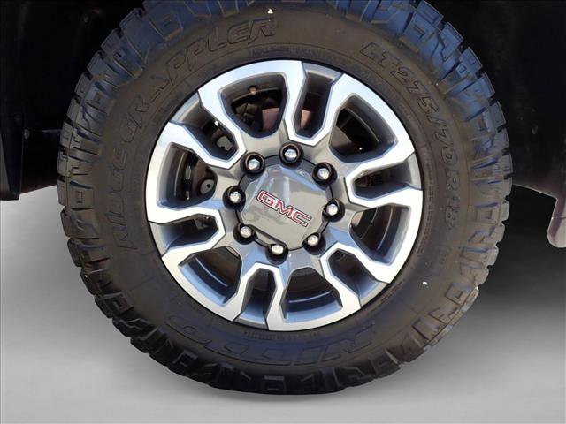 Used 2021 GMC Sierra 2500 AT4 image 7