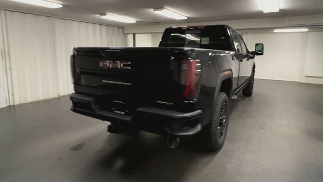 New 2026 GMC Sierra 2500 AT4 w/ AT4 Premium Plus Package AWD/4WD image 7