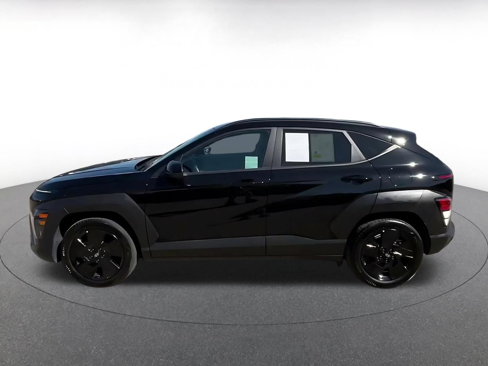 Used 2026 Hyundai Kona SEL Sport FWD image 8