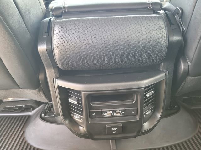 Used 2019 RAM 1500 Laramie image 15