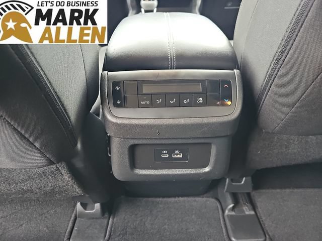 Used 2025 Nissan Pathfinder SV FWD image 20