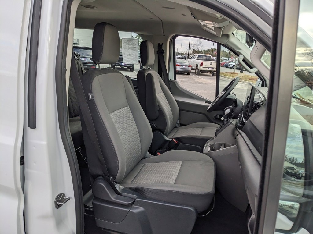 Used 2023 Ford Transit 350 XLT image 35