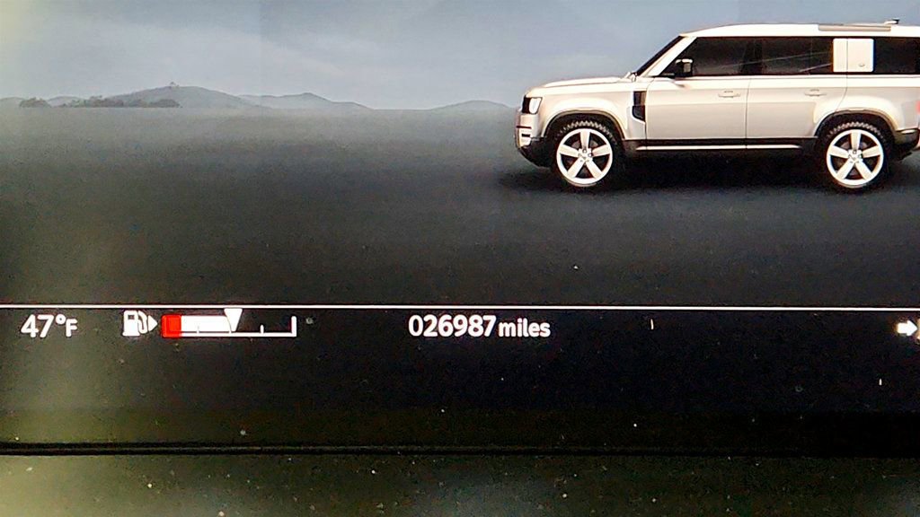 Used 2023 Land Rover Defender 110 S image 19