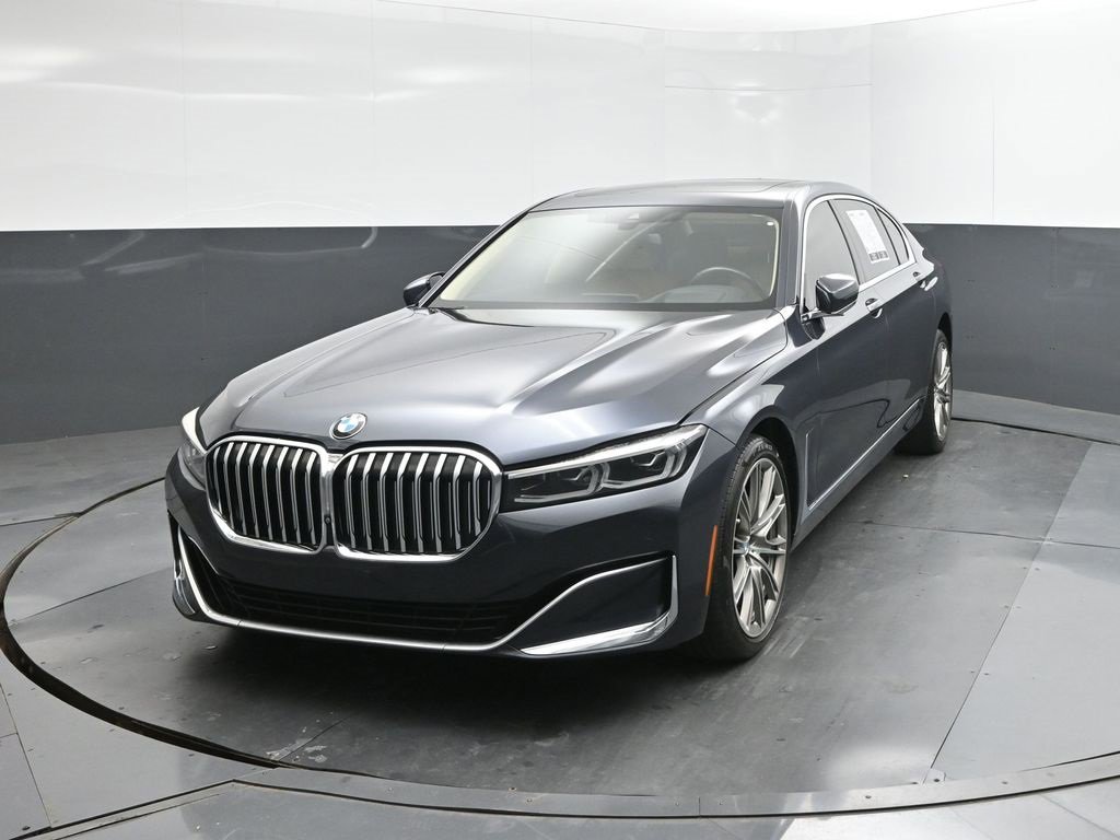 Used 2020 BMW 740i w/ Premium Package image 30