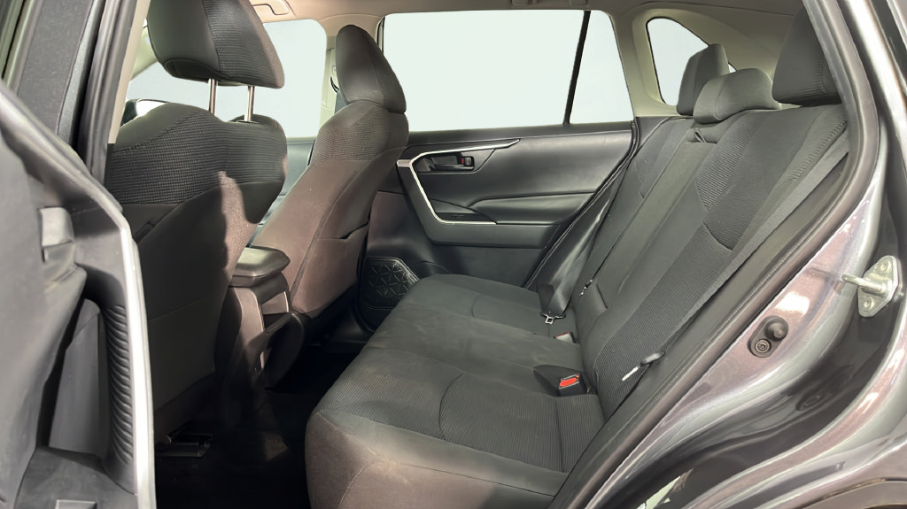 Used 2020 Toyota RAV4 LE w/ All Weather Liner Package AWD/4WD image 16