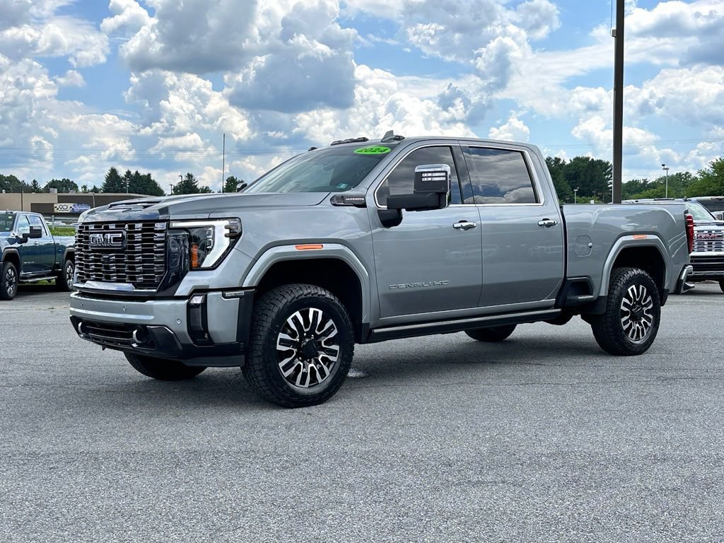 Certified 2024 GMC Sierra 2500 Denali Ultimate w/ Snow Plow Prep/Camper Package AWD/4WD image 2