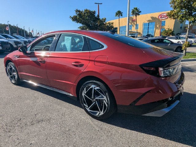 Used 2026 Hyundai Sonata SEL FWD image 4