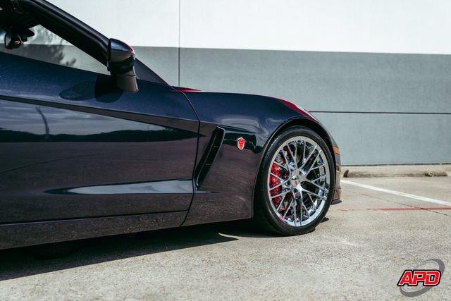 Used 2013 Chevrolet Corvette 427 w/ 1SB Preferred Equipment Group RWD image 31