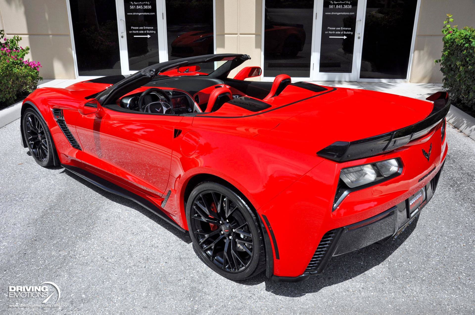 Used 2019 Chevrolet Corvette Z06 RWD image 40