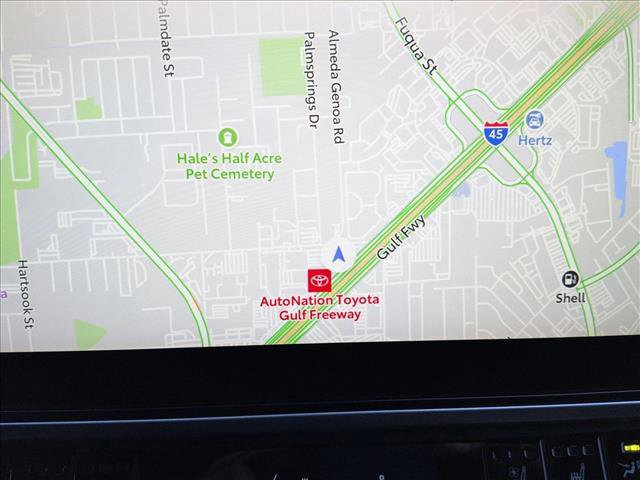 Used 2025 Toyota Camry XSE image 13