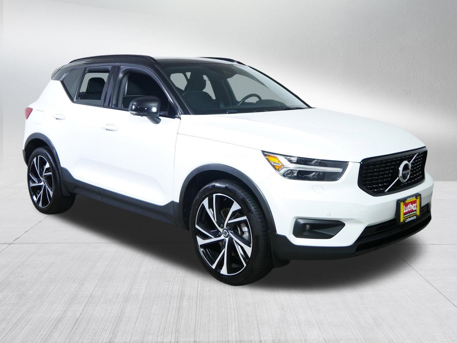 Used 2020 Volvo XC40 T5 R-Design w/ Protection Package Premier AWD/4WD video 1