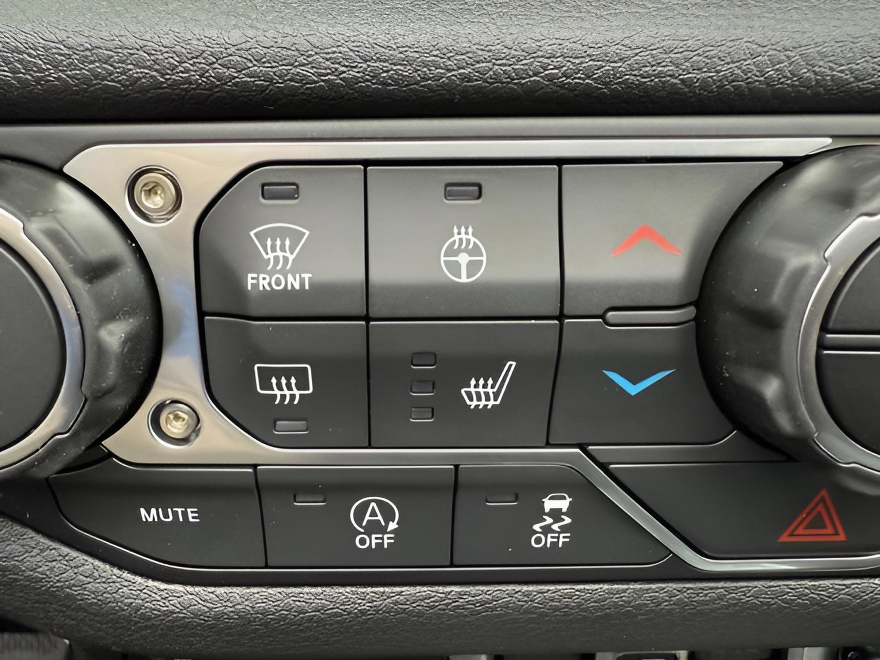 New 2025 Jeep Wrangler Willys AWD/4WD image 21