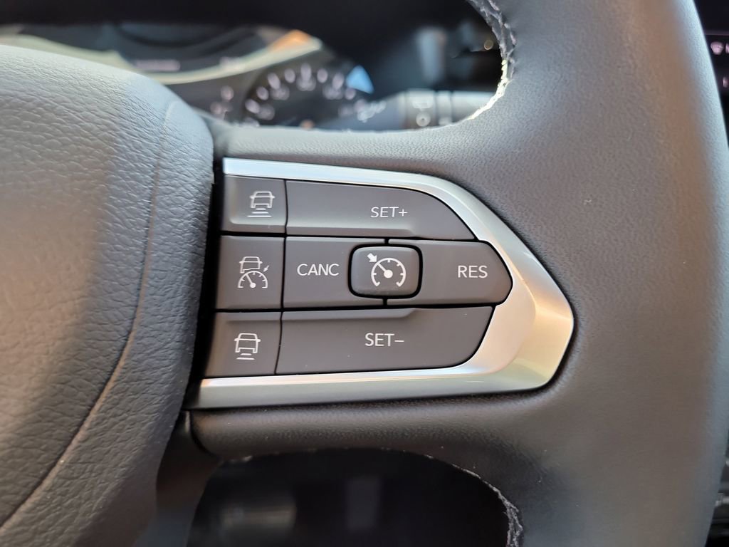 New 2026 Jeep Compass Latitude w/ Quick Order Package 29K AWD/4WD image 33