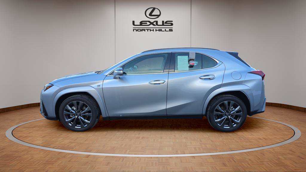Used 2025 Lexus UX 300h AWD image 8