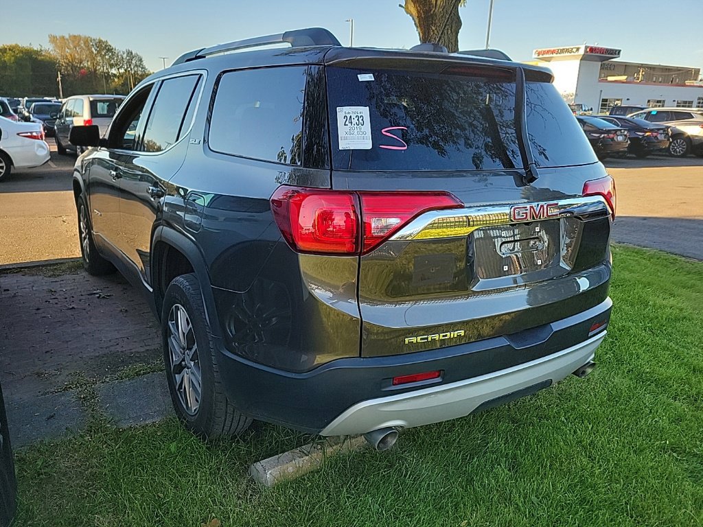 Used 2019 GMC Acadia SLE w/ LPO, Floor Liner Package FWD image 4