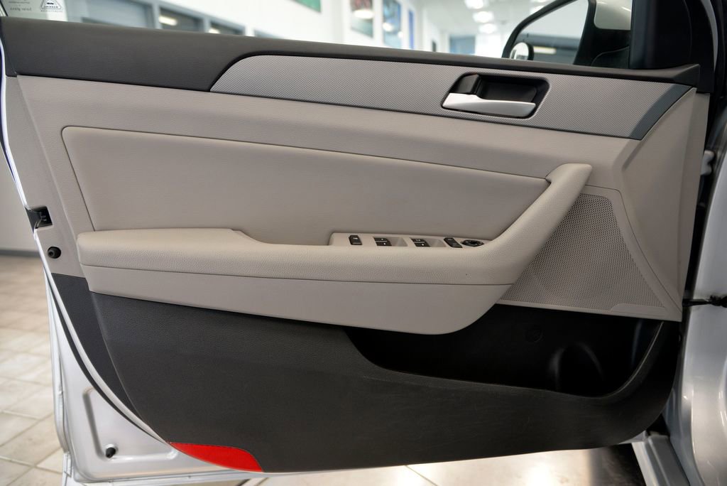 Used 2018 Hyundai Sonata SEL image 14