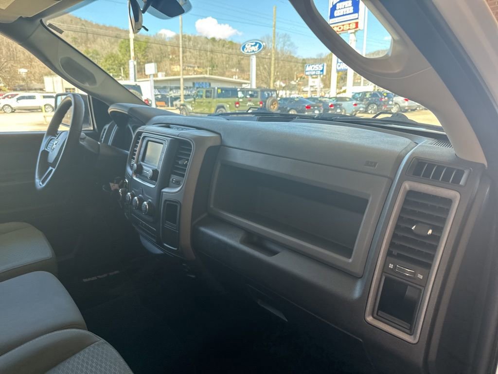 Used 2019 RAM 1500 Express w/ Express Value Package image 17