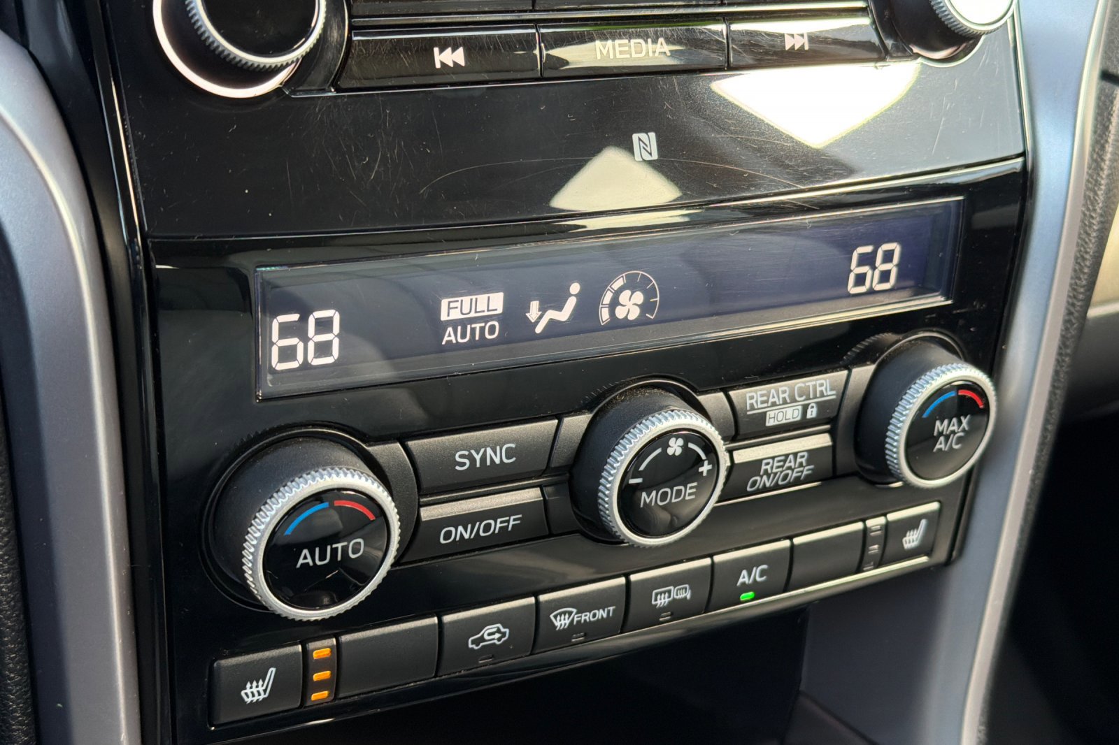 Used 2021 Subaru Ascent Limited w/ Technology Package image 21