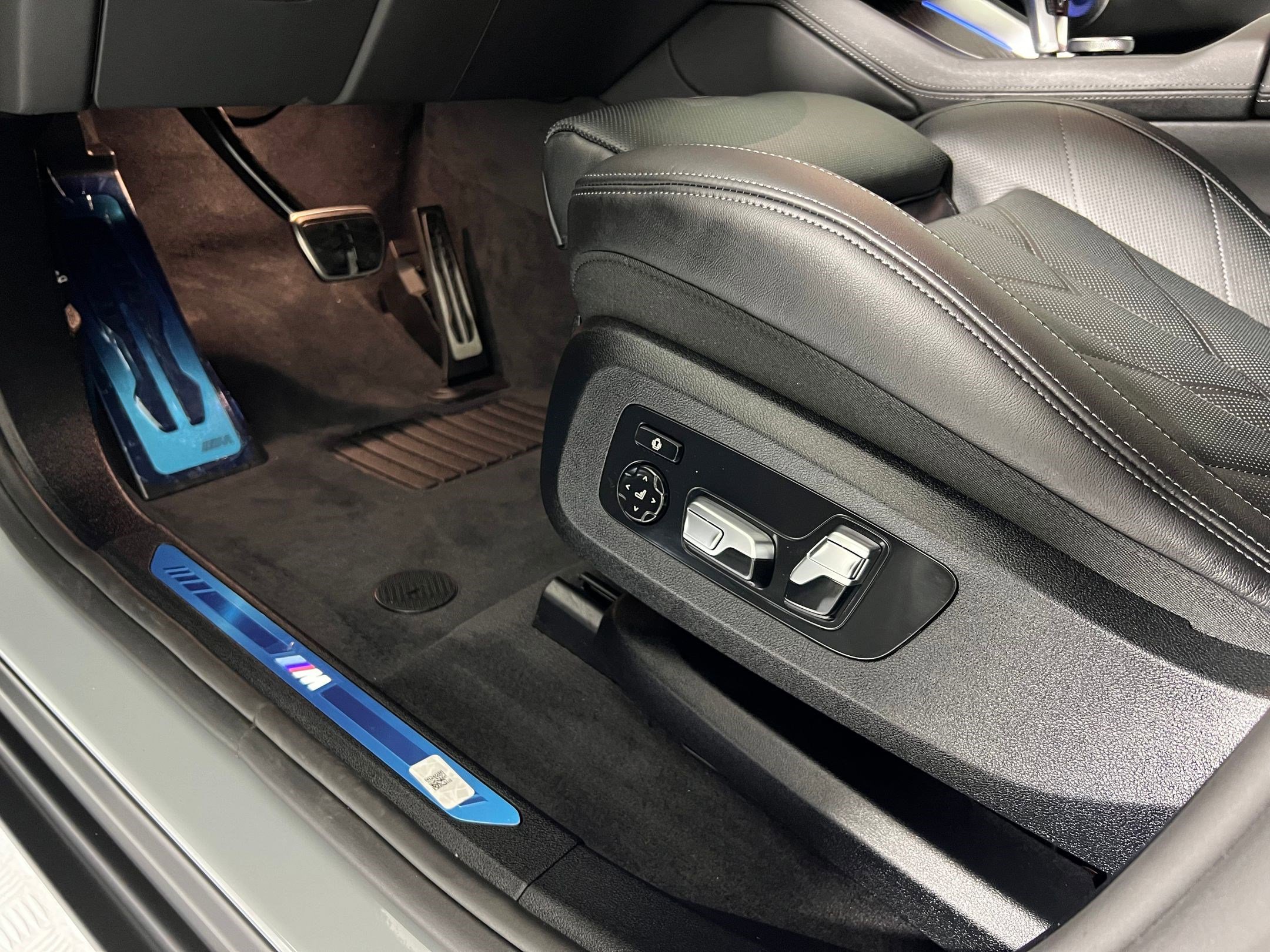 New 2026 BMW XM Label Red image 14