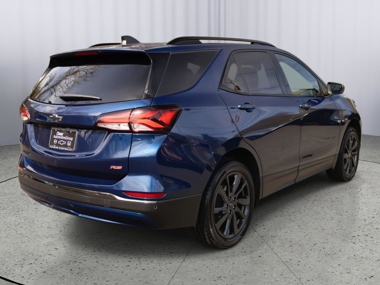 Used 2023 Chevrolet Equinox RS AWD/4WD image 22