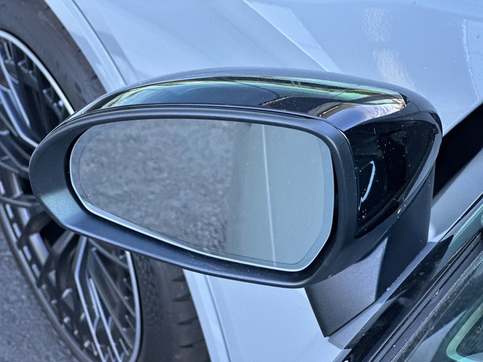 New 2026 Mercedes-Benz GLC 63 AMG S image 9