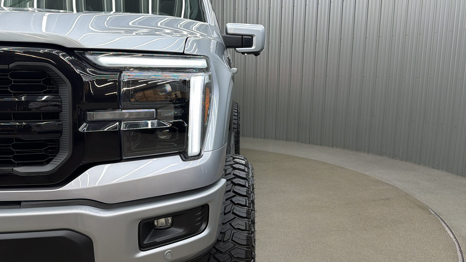 Used 2026 Ford F150 Lariat AWD/4WD image 13