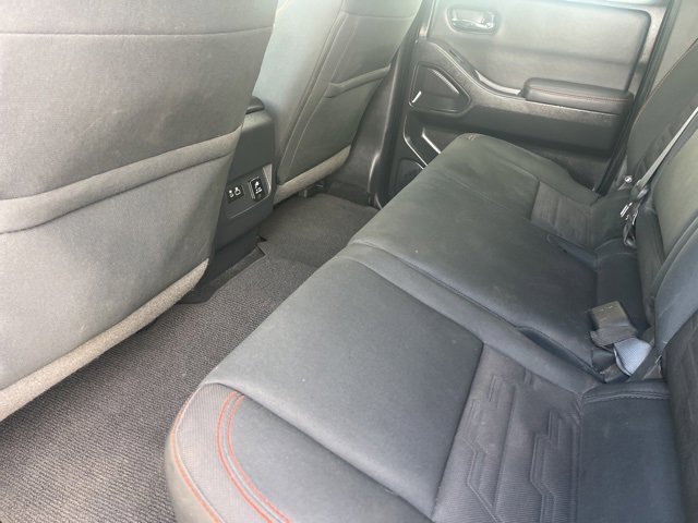 Used 2022 Nissan Frontier Pro-X image 32