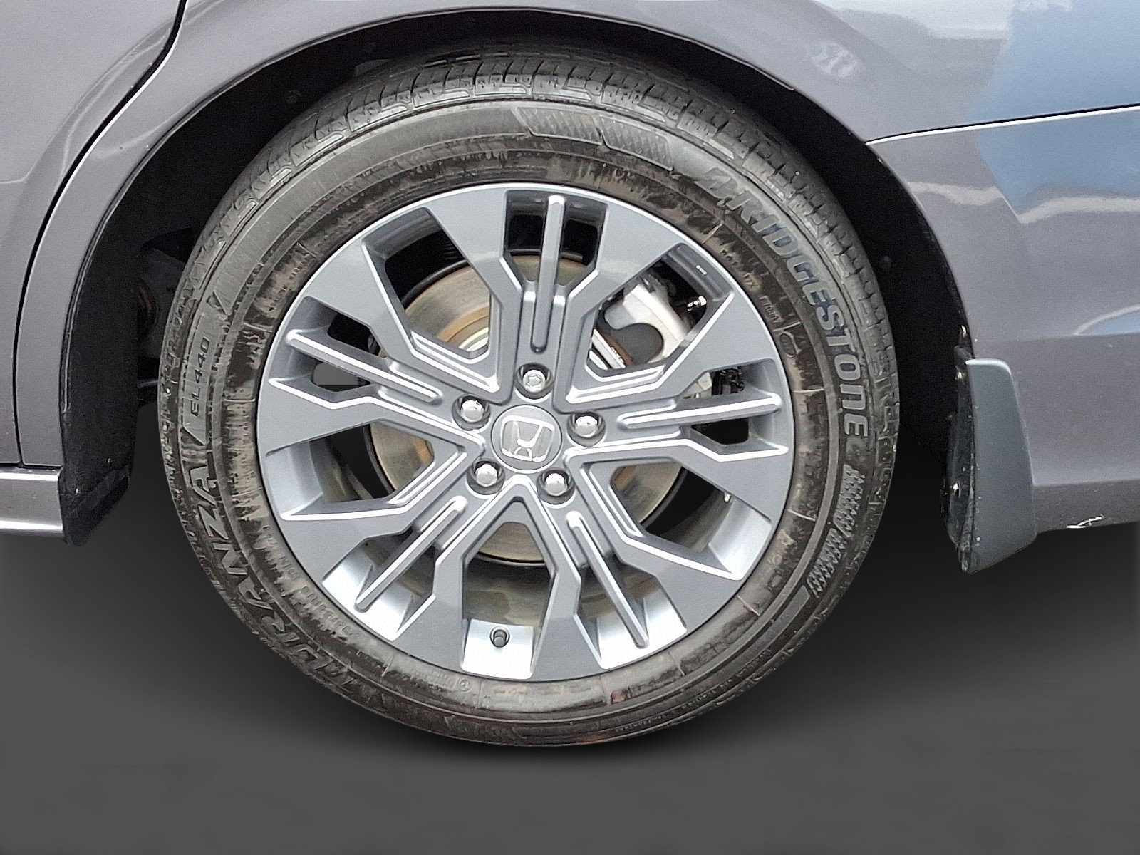 Certified 2025 Honda Odyssey Touring image 7