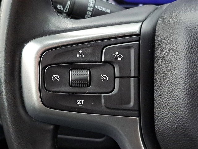 Used 2024 Chevrolet Suburban LT image 17