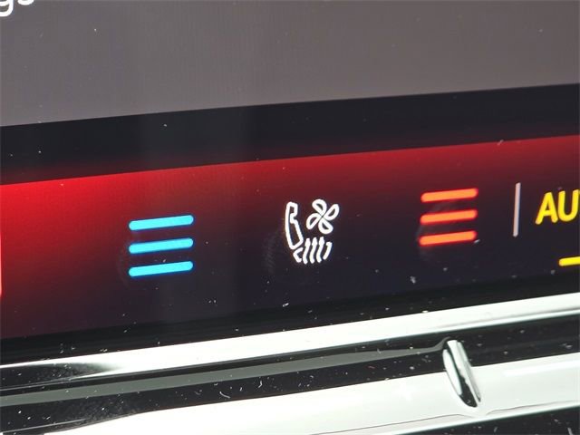 New 2026 Volkswagen GTI SE FWD image 9
