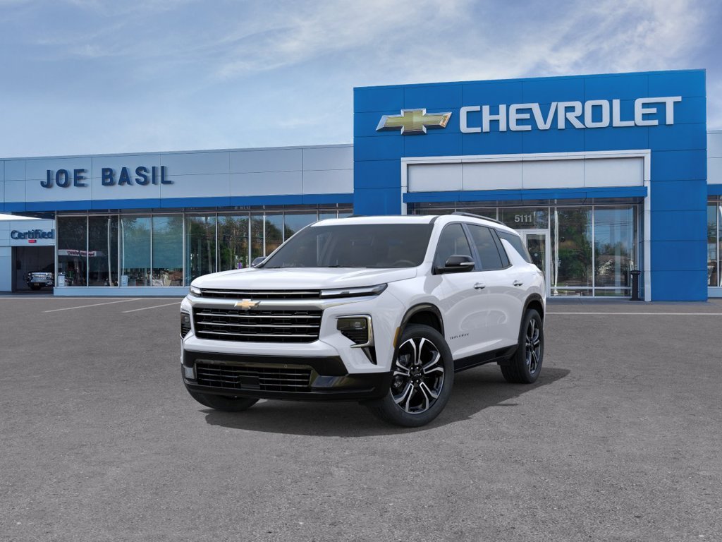 New 2027 Chevrolet Traverse High Country w/ LPO, Floor Liner Package AWD/4WD image 8