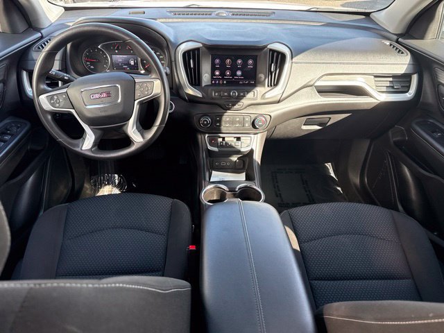 Used 2024 GMC Terrain SLE AWD/4WD image 23