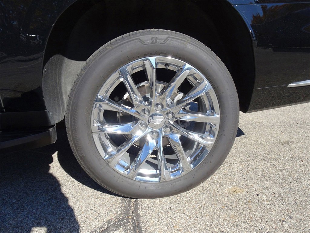 Certified 2023 Cadillac Escalade ESV Premium Luxury w/ LPO, Radiant Package image 25