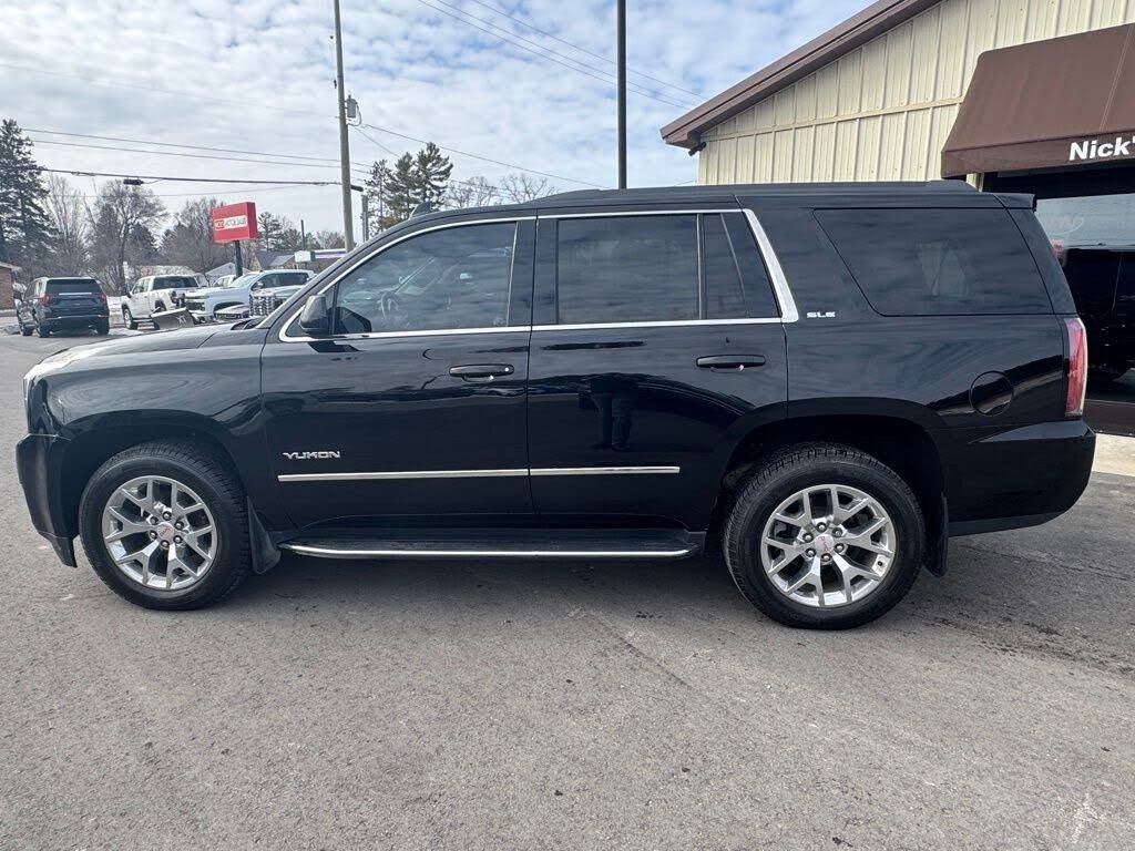 Used 2020 GMC Yukon SLE w/ SLE Value Package image 2