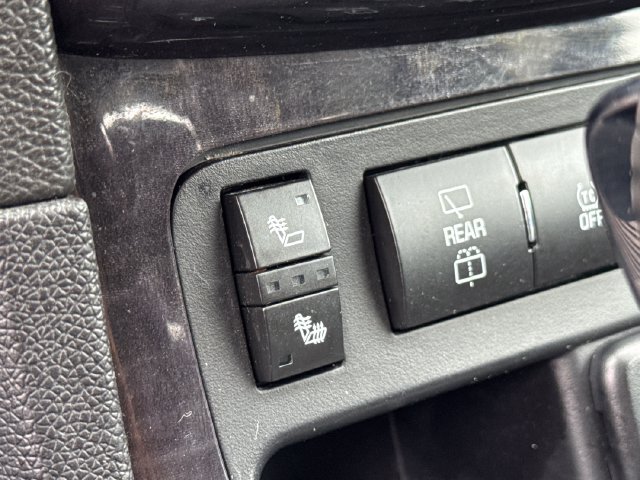Used 2016 Buick Enclave Leather FWD image 30